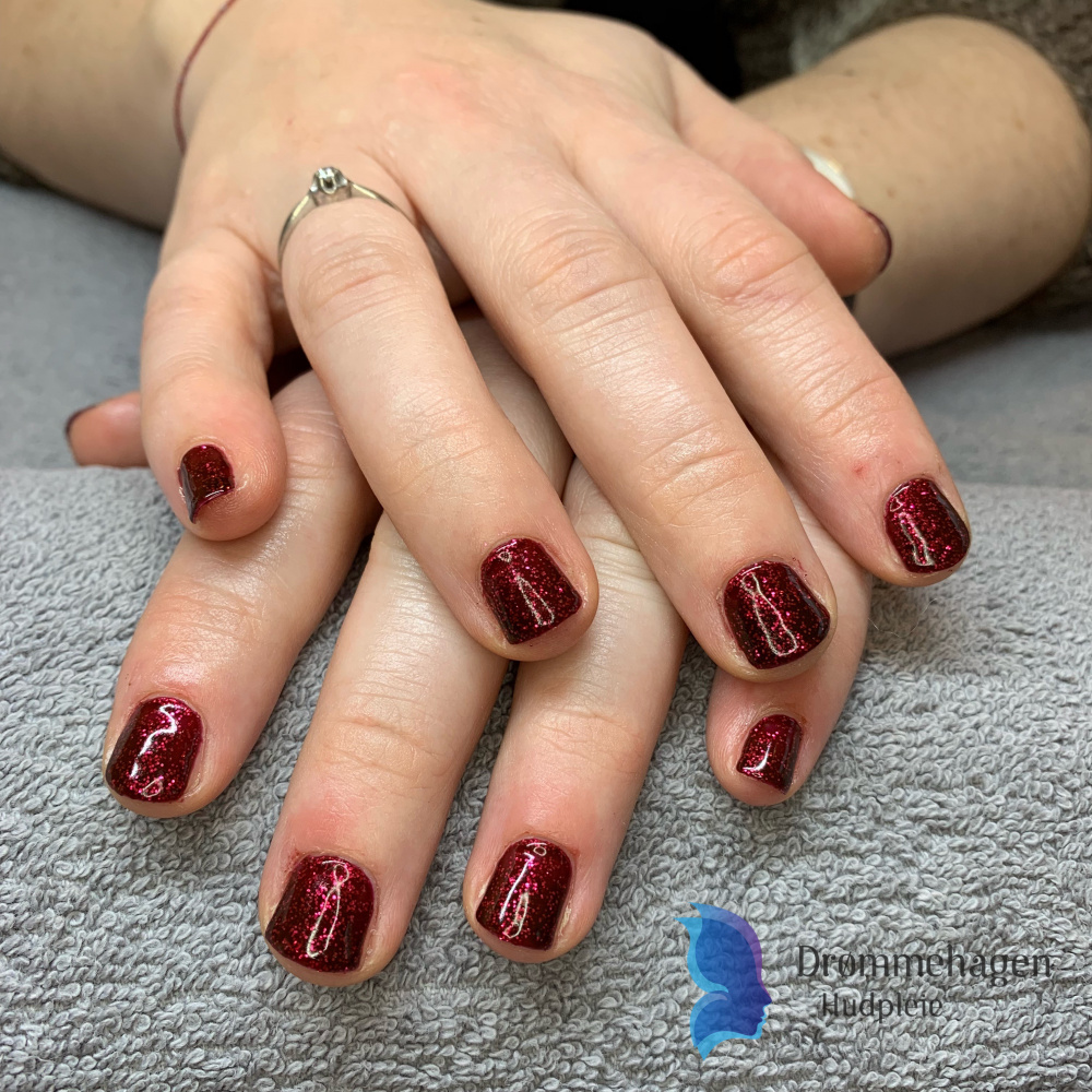 Bilde av Shellac m/mini manikyr, 60 min